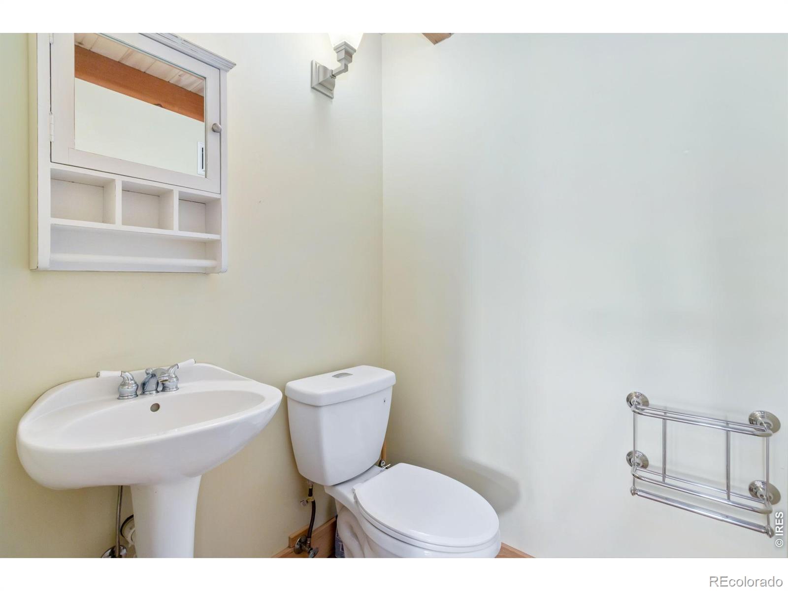 MLS Image #25 for 520  isaac lane,bellvue, Colorado