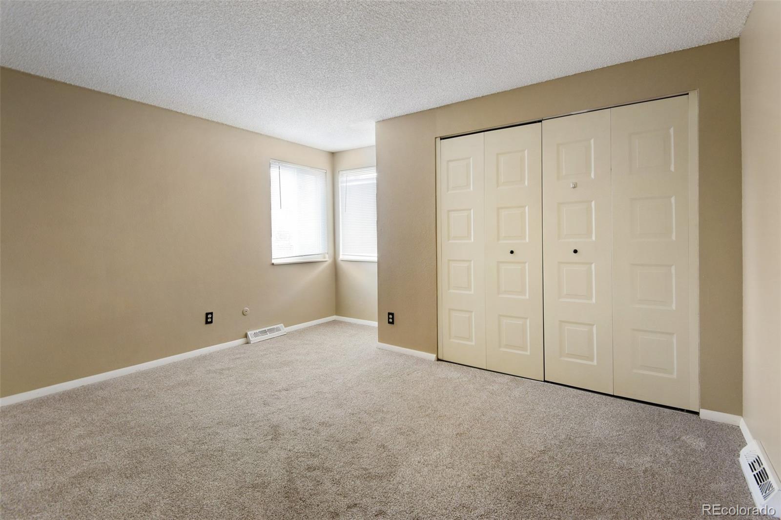 MLS Image #17 for 5753 s lansing court,englewood, Colorado
