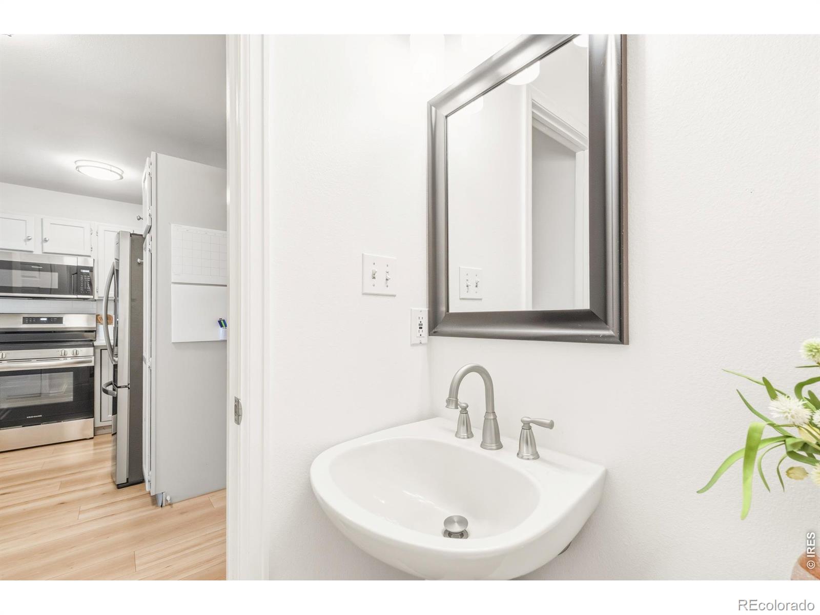 MLS Image #12 for 2106  meadow court,longmont, Colorado