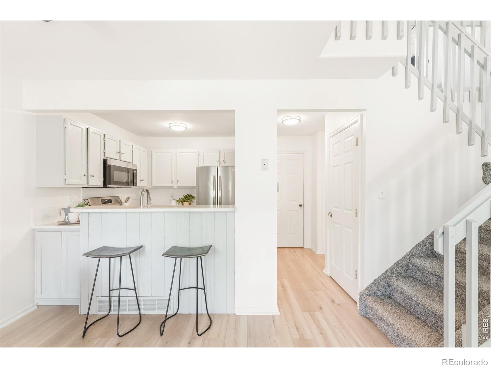 MLS Image #8 for 2106  meadow court,longmont, Colorado