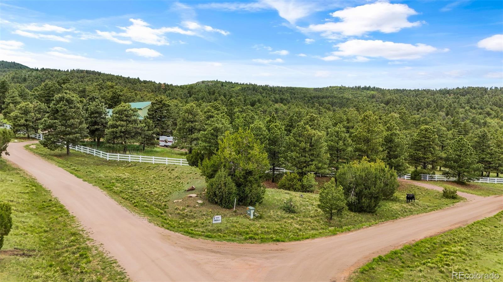 MLS Image #37 for 8716  national forest drive,beulah, Colorado
