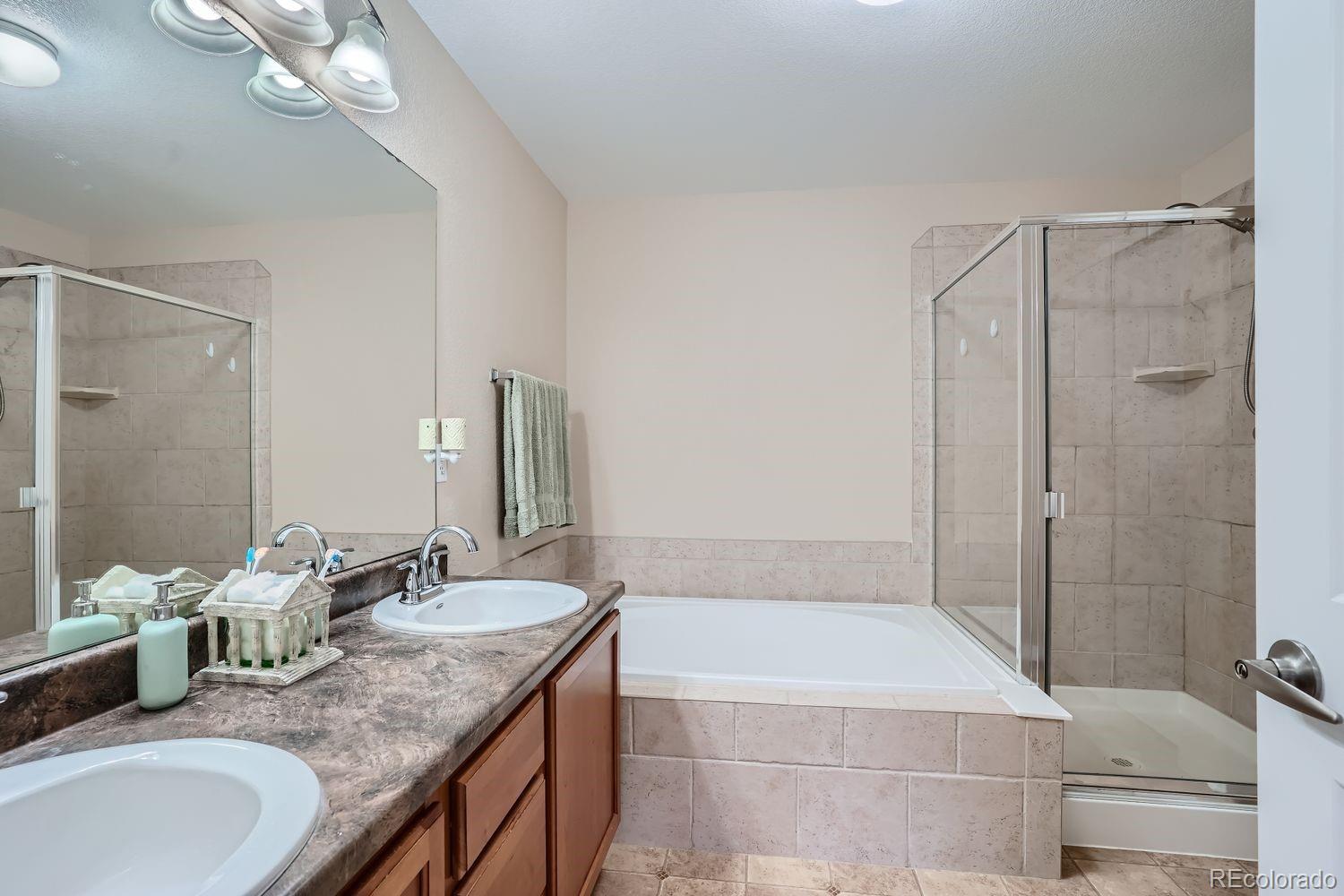 MLS Image #6 for 8779 s kipling way,littleton, Colorado