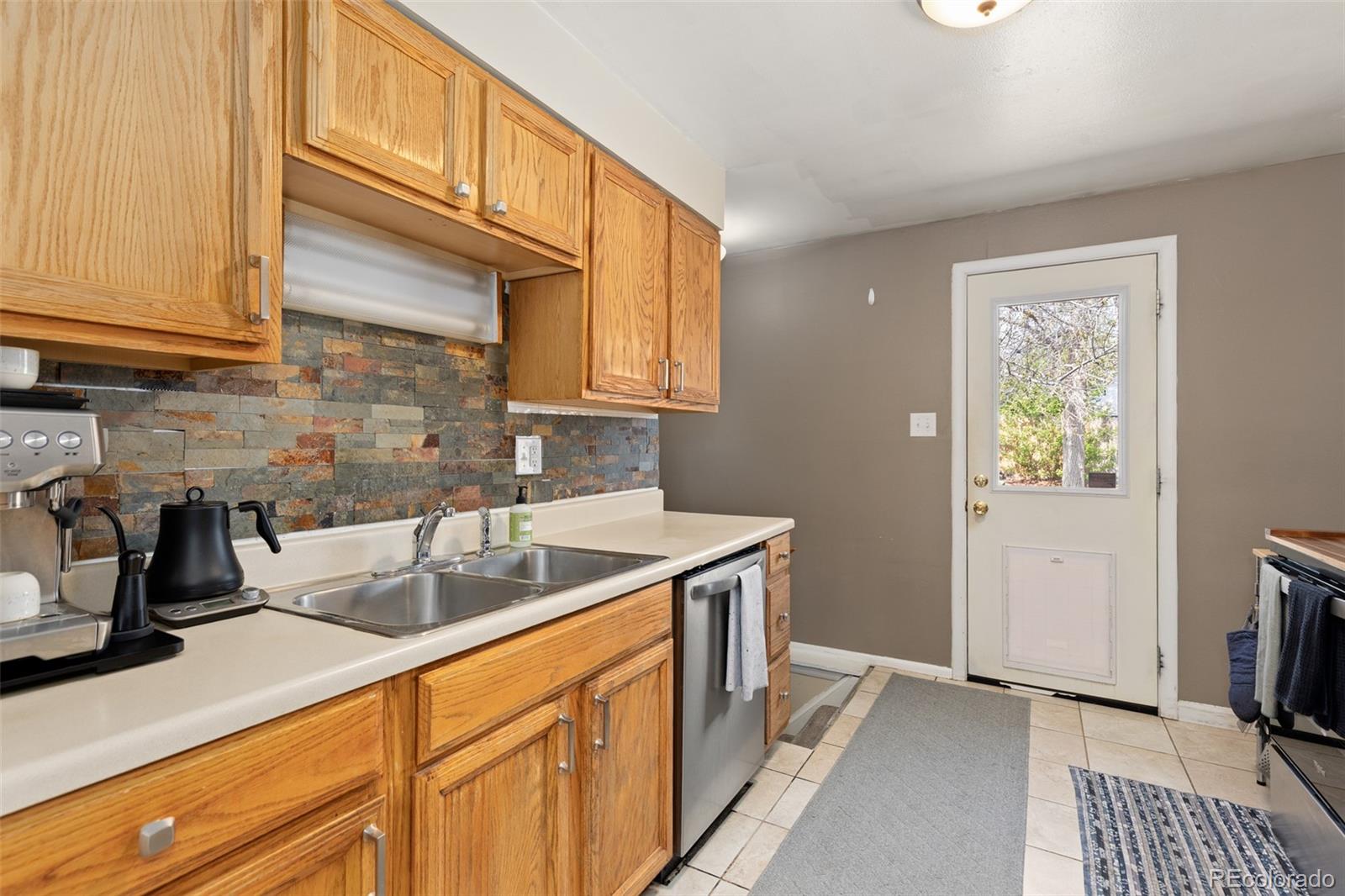 MLS Image #7 for 6993 w hinsdale drive,littleton, Colorado