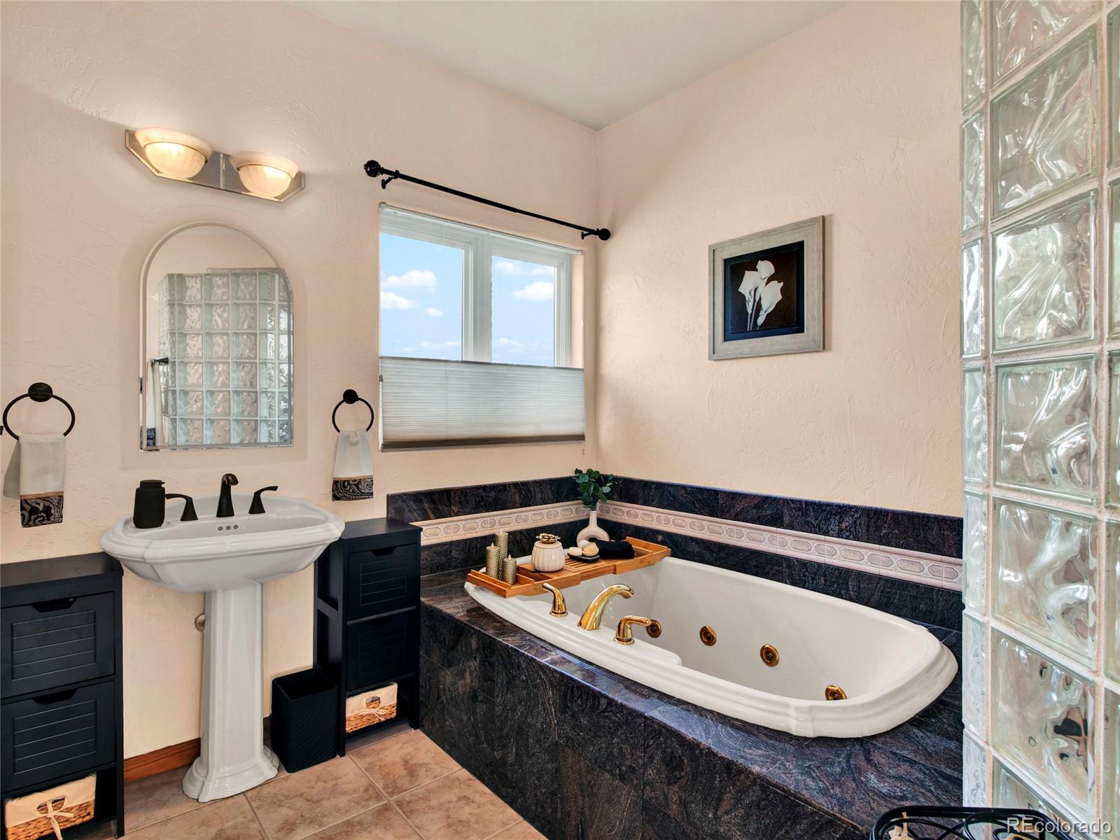 MLS Image #26 for 14517 w 57th place,arvada, Colorado
