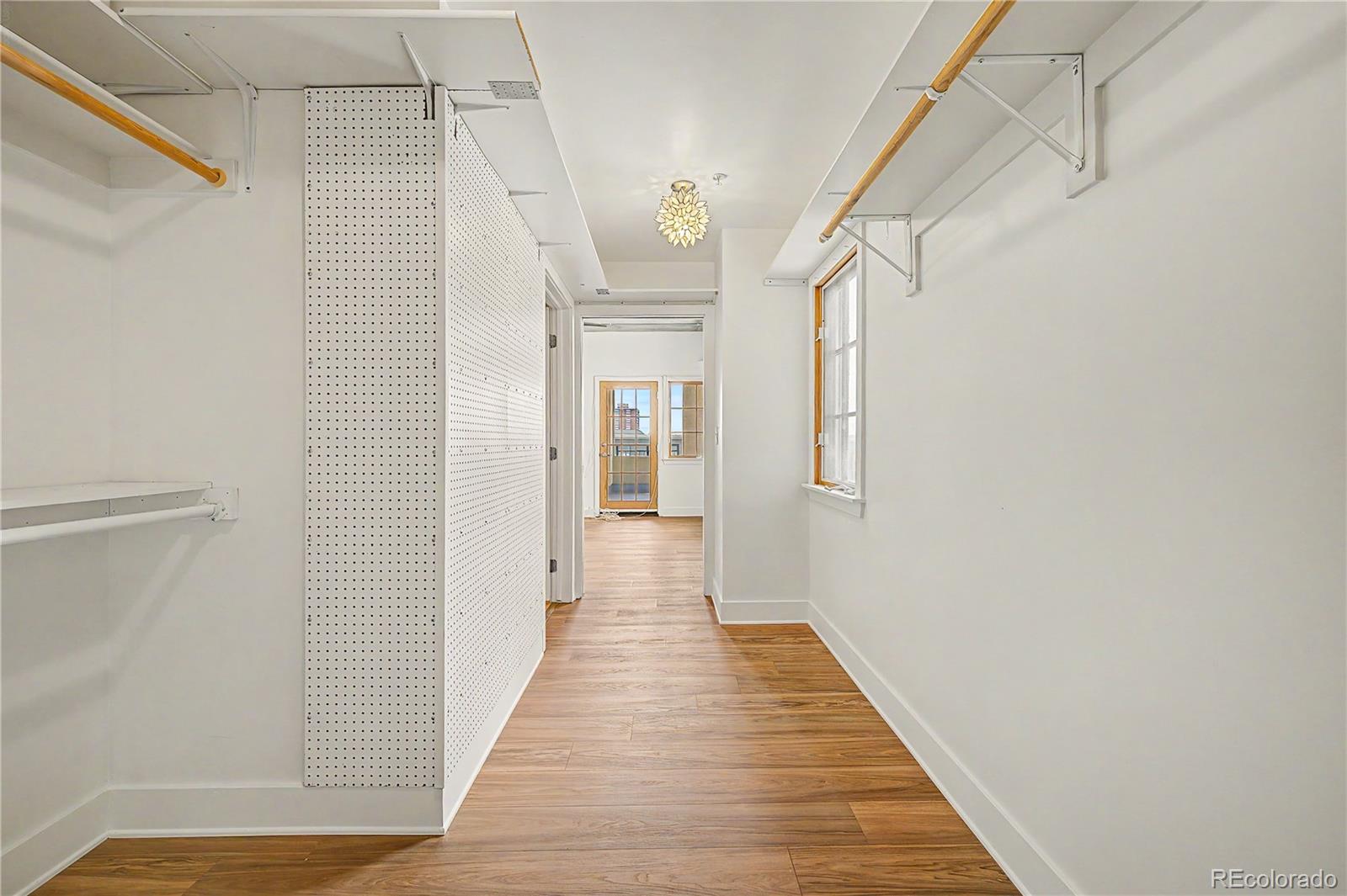 MLS Image #21 for 275 s harrison street,denver, Colorado
