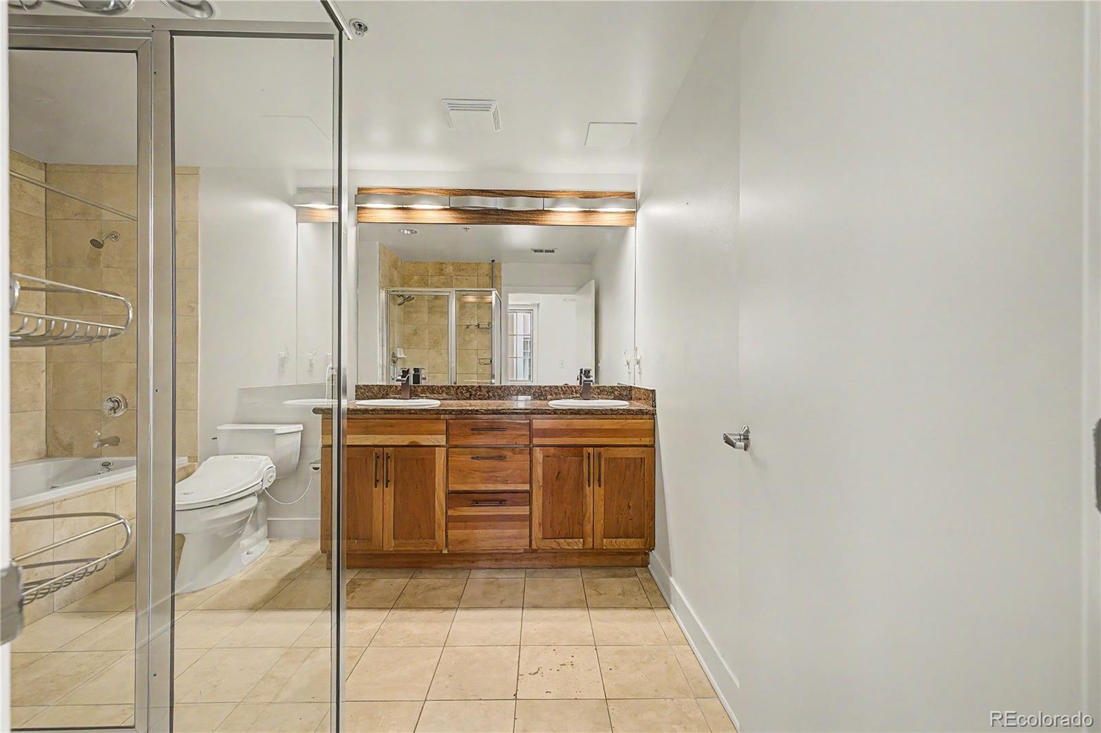 MLS Image #22 for 275 s harrison street,denver, Colorado