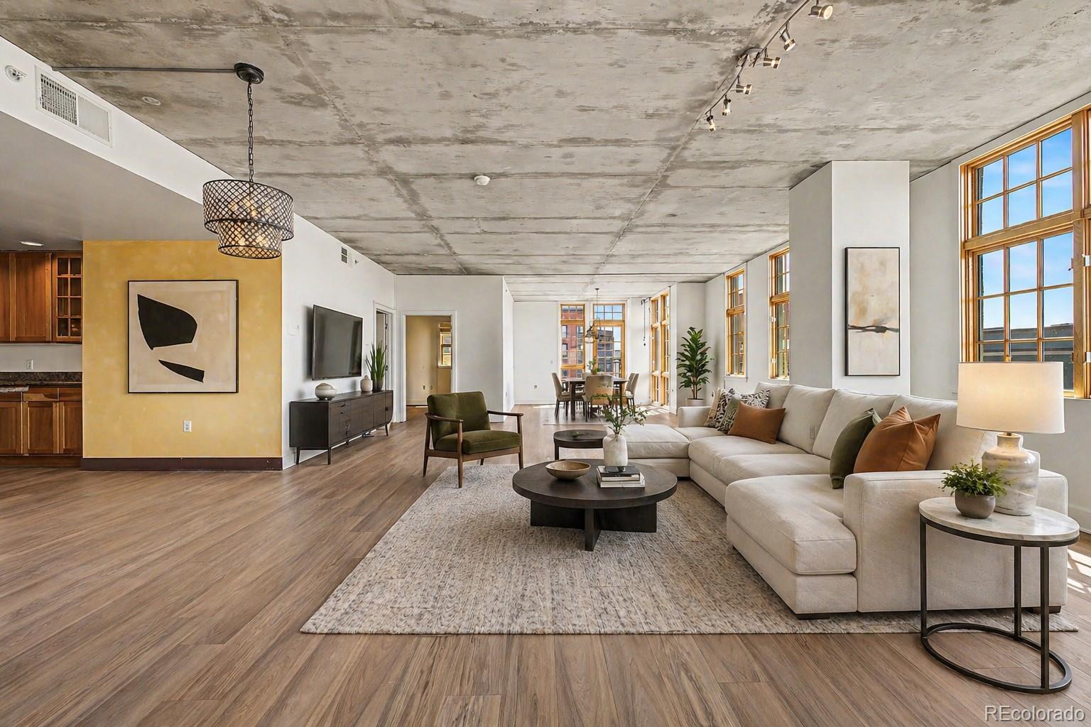 MLS Image #3 for 275 s harrison street,denver, Colorado