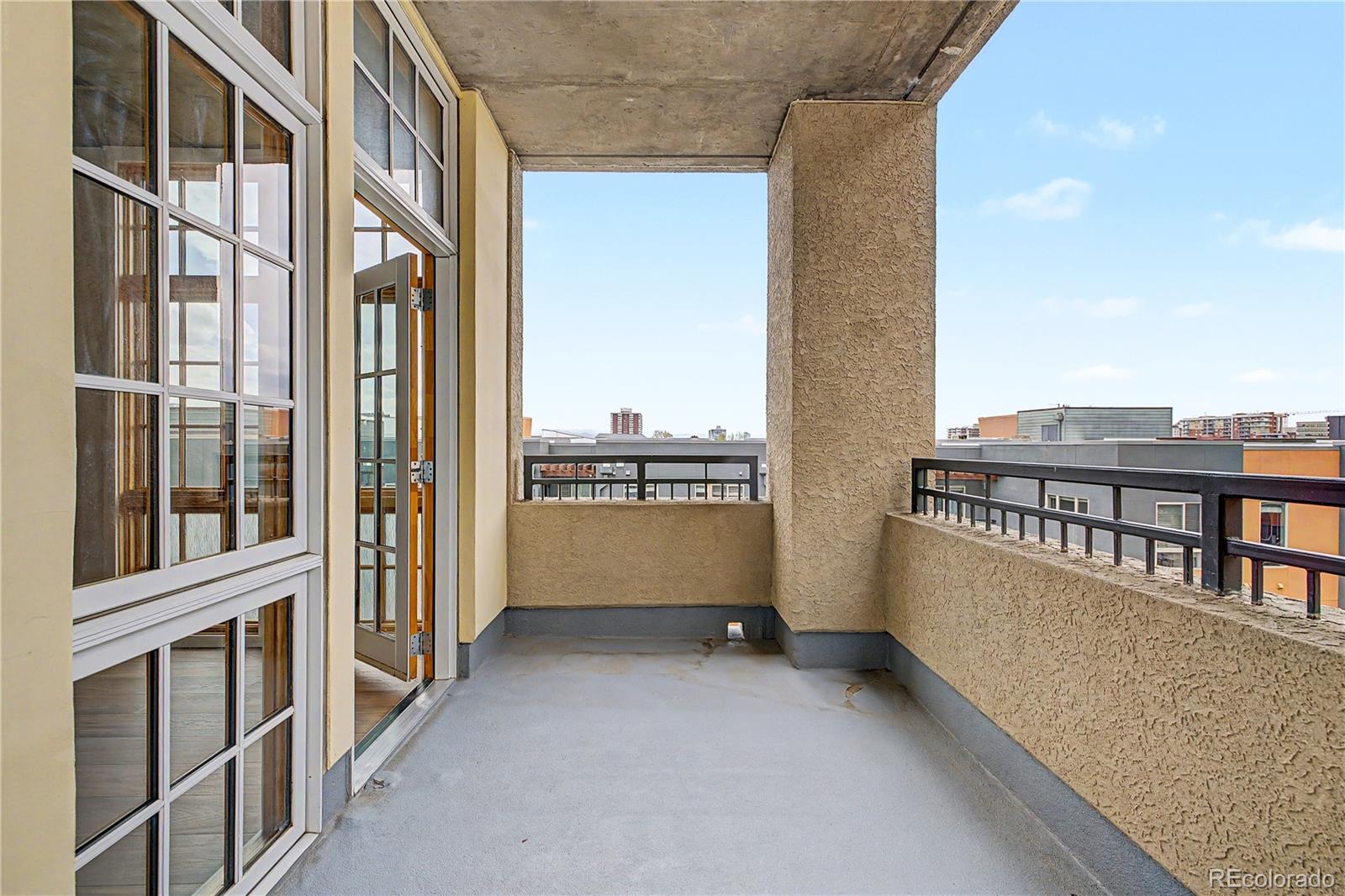 MLS Image #37 for 275 s harrison street,denver, Colorado