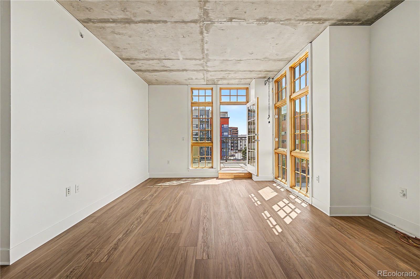 MLS Image #8 for 275 s harrison street,denver, Colorado