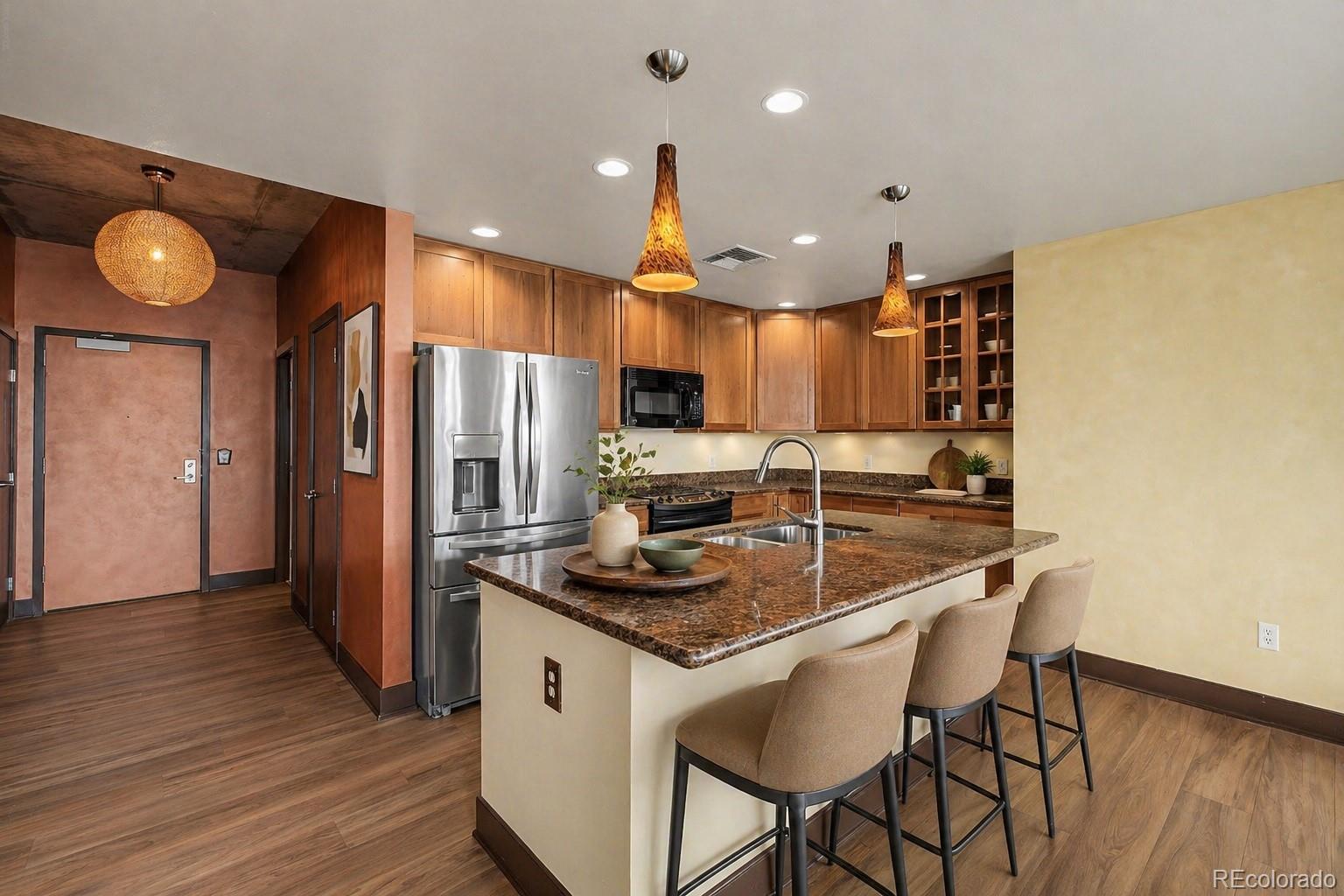 MLS Image #9 for 275 s harrison street,denver, Colorado