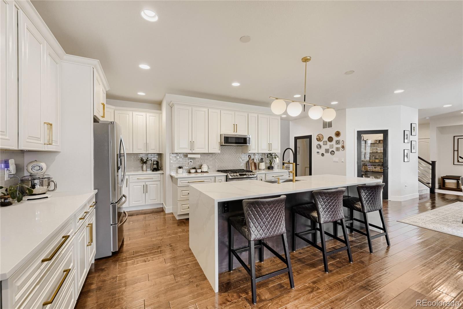 MLS Image #9 for 17439 w 94th drive,arvada, Colorado