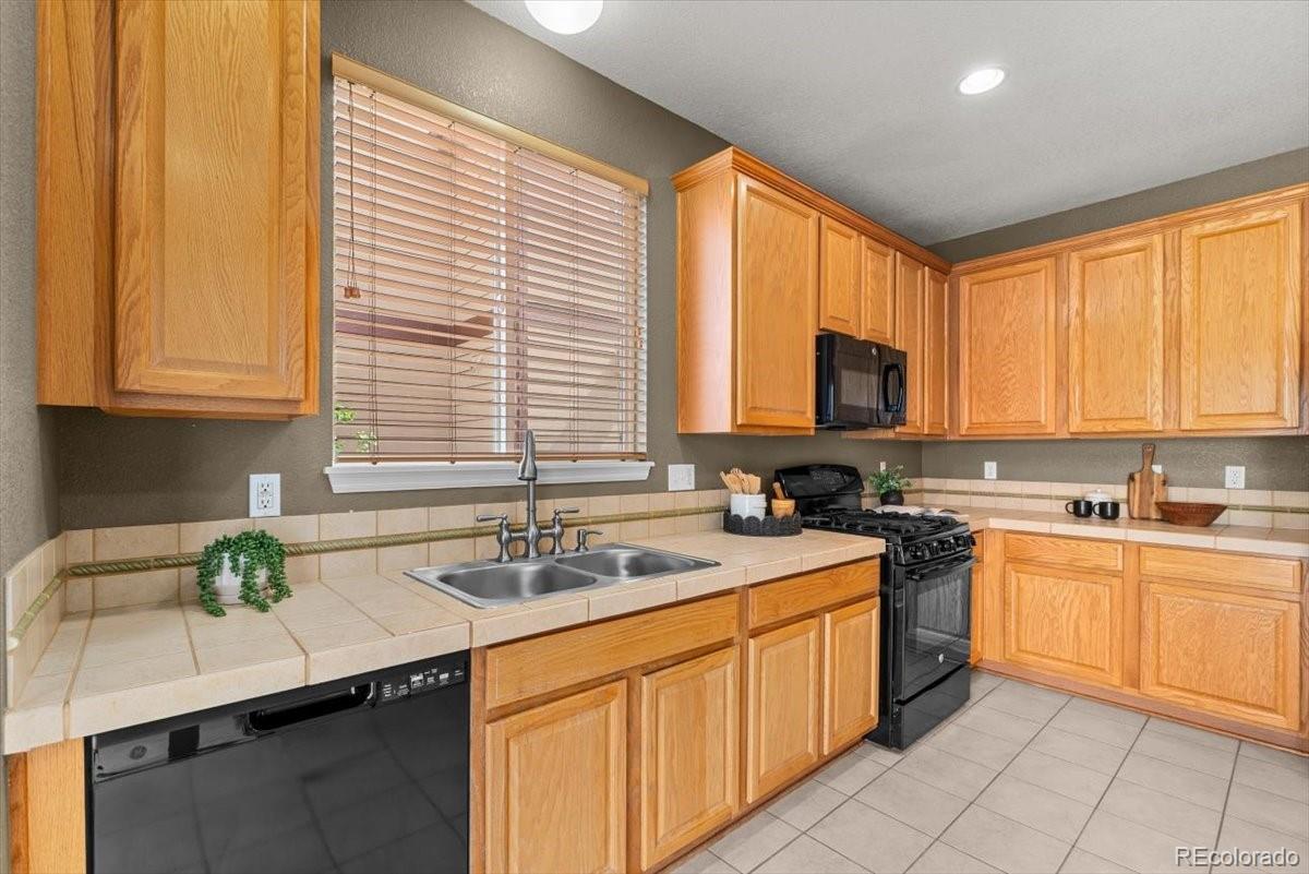MLS Image #6 for 15553 e 96th way,commerce city, Colorado