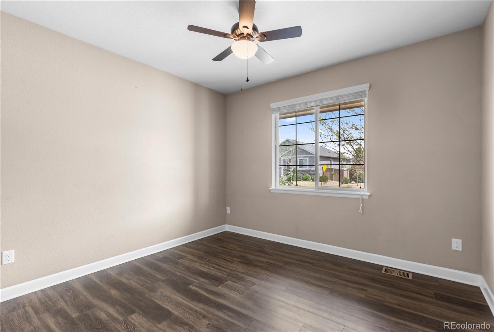MLS Image #9 for 15131  gaylord street,thornton, Colorado