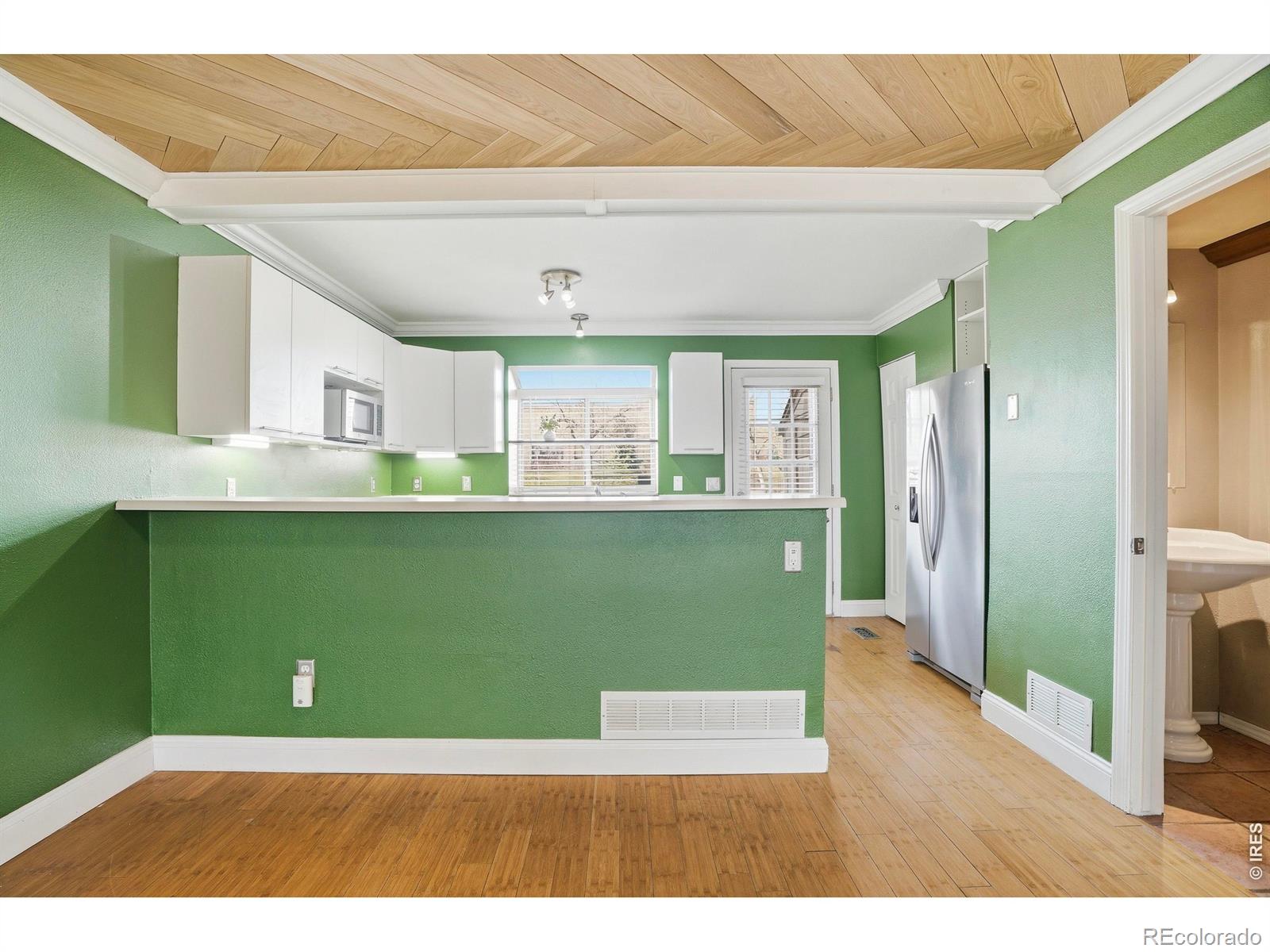 MLS Image #9 for 9624 w chatfield avenue e,littleton, Colorado