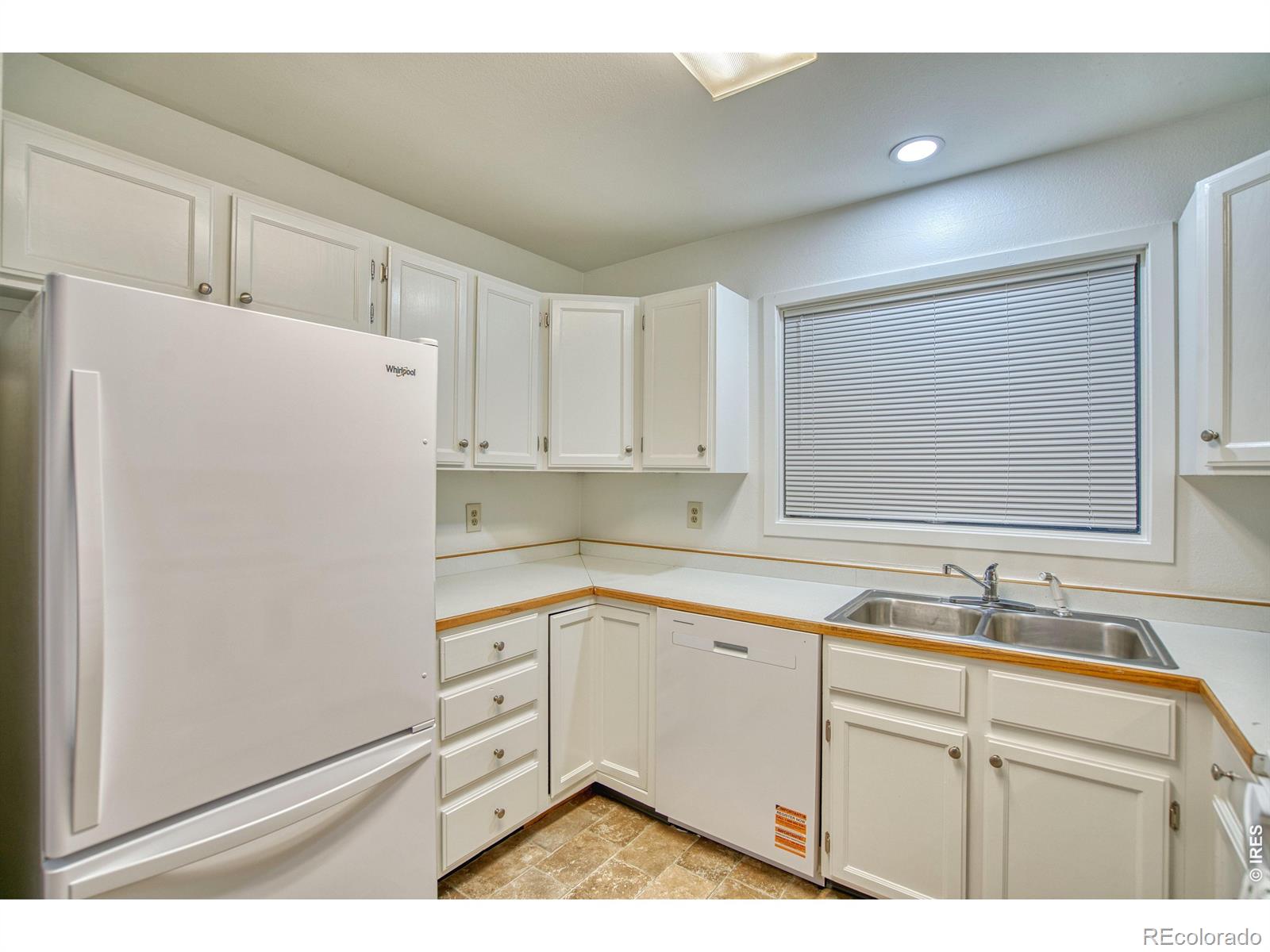 MLS Image #14 for 50  19th avenue,longmont, Colorado