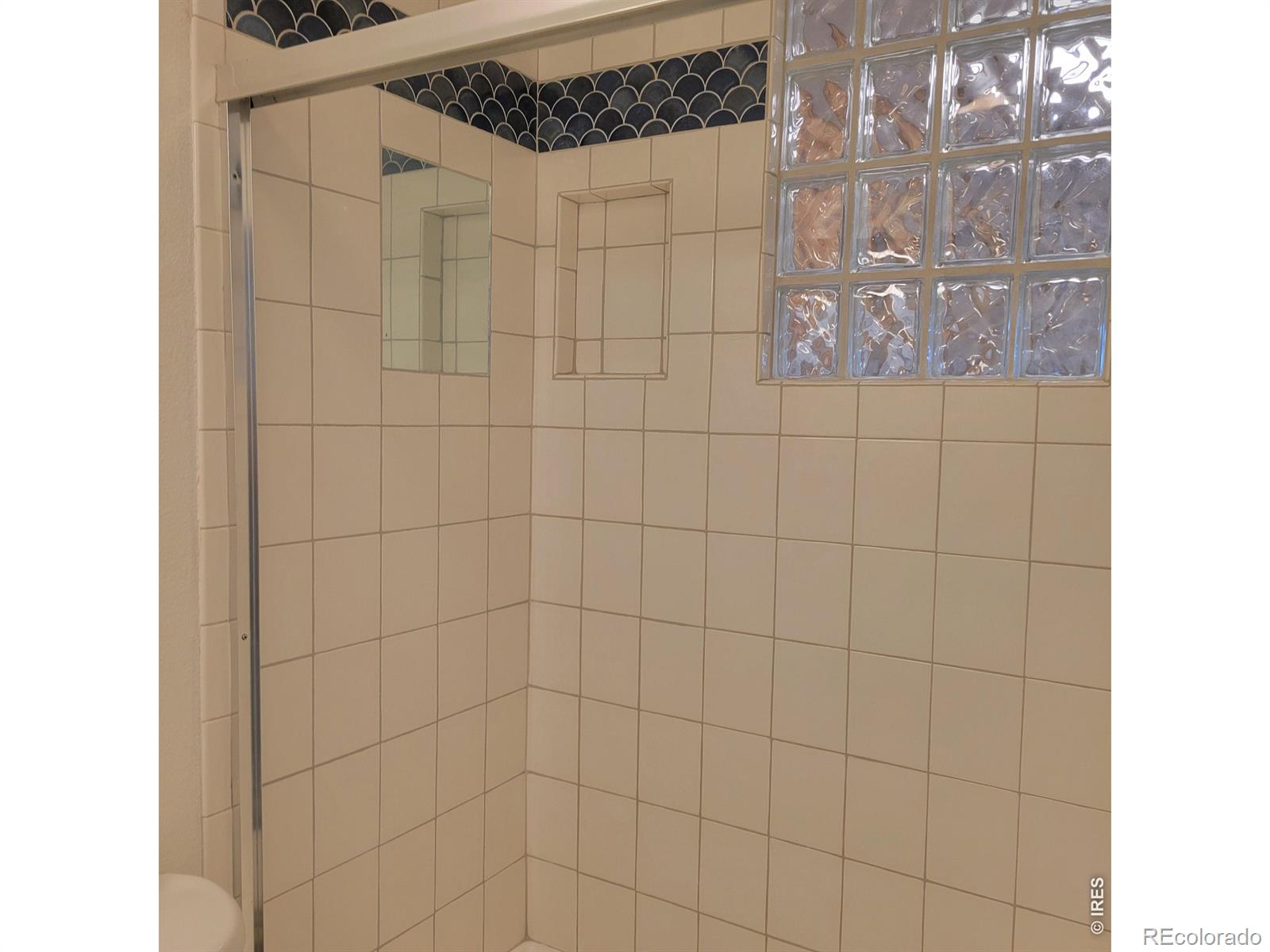 MLS Image #11 for 3161  madison avenue,boulder, Colorado