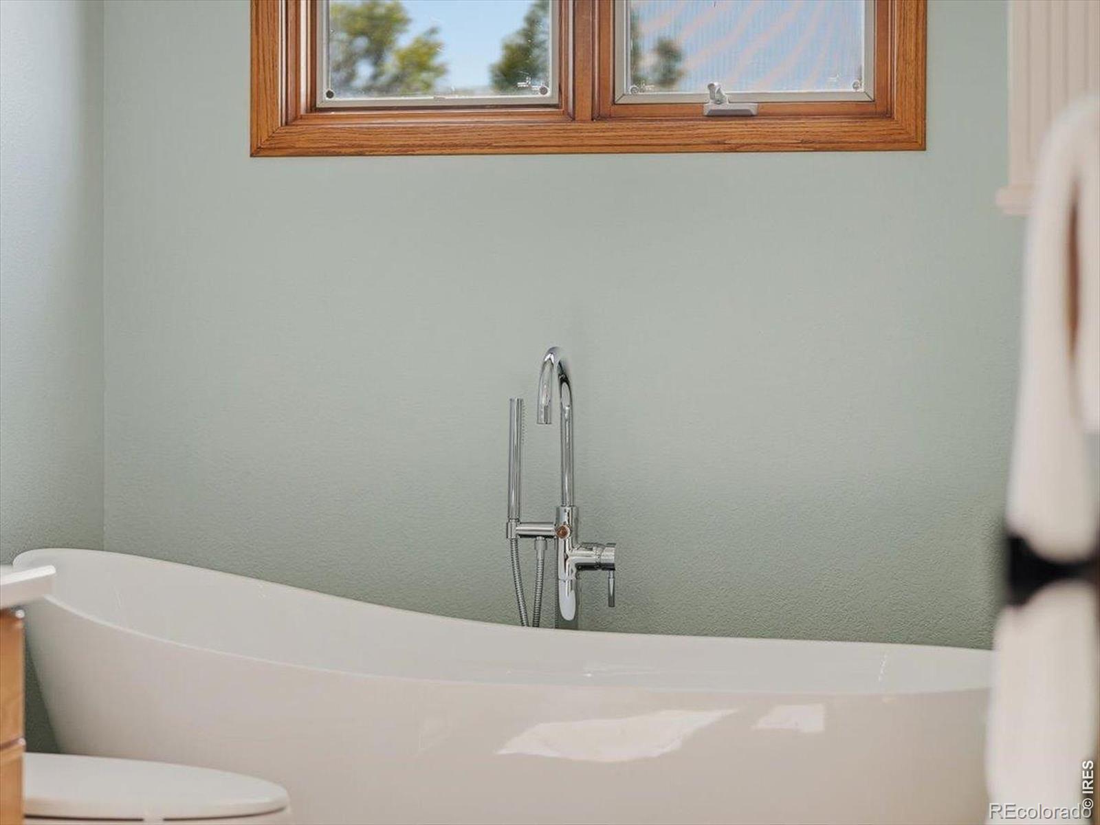 MLS Image #30 for 1712  overlook drive,fort collins, Colorado