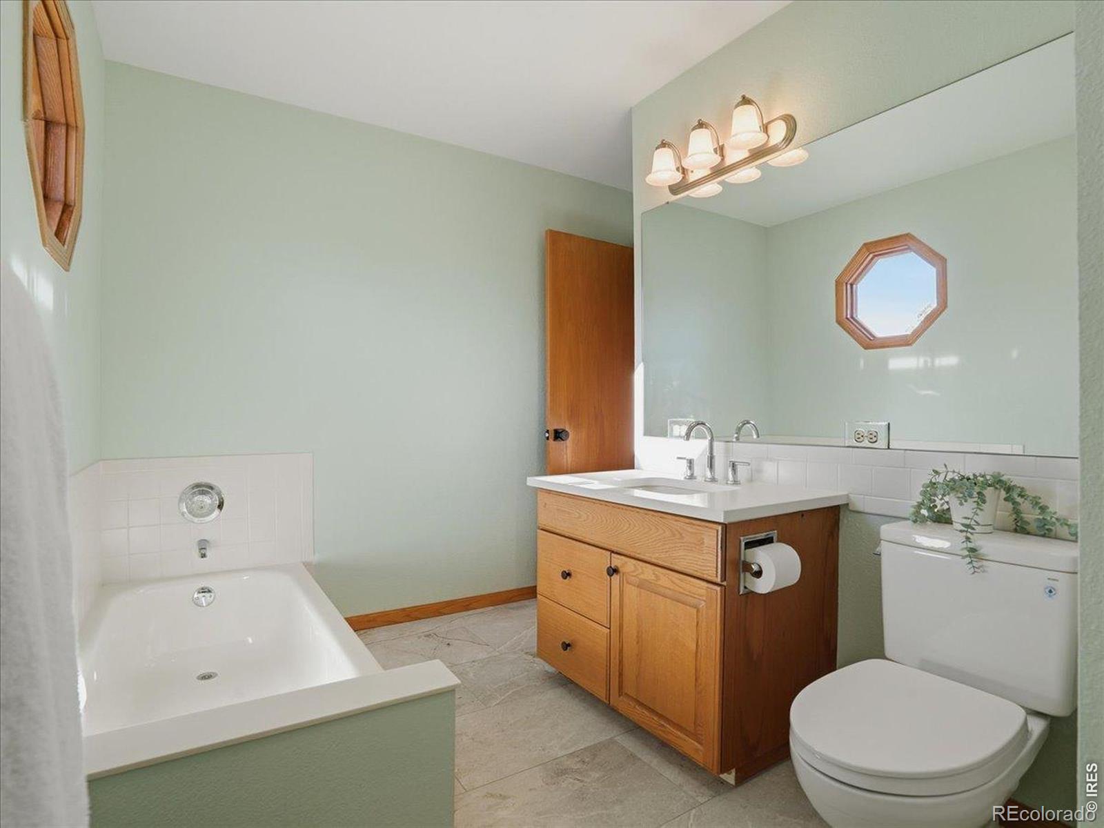 MLS Image #33 for 1712  overlook drive,fort collins, Colorado