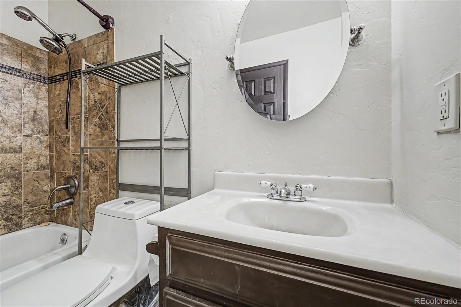 MLS Image #14 for 7309 w hampden avenue,lakewood, Colorado