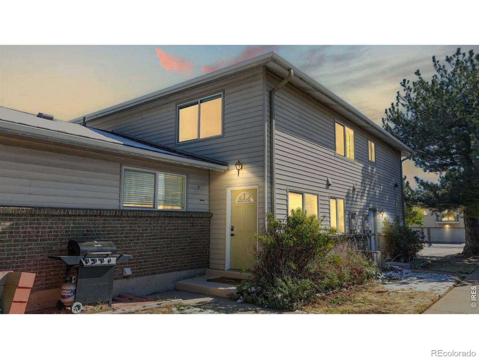 MLS Image #0 for 3354 s flower street,lakewood, Colorado