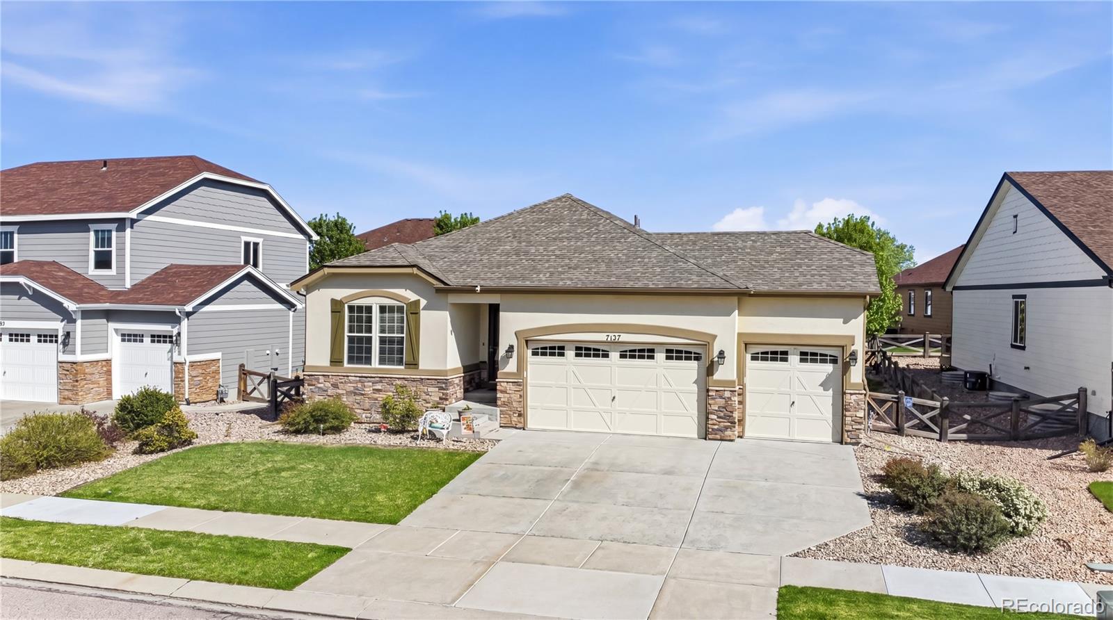 MLS Image #2 for 7127  mountain spruce drive,colorado springs, Colorado