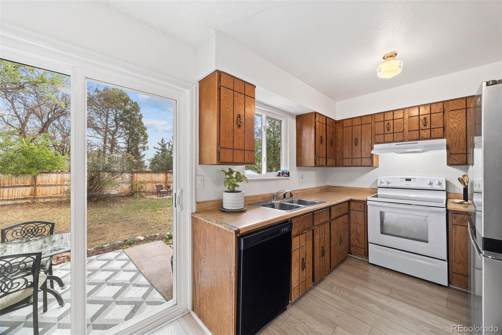MLS Image #8 for 8821 w stanford avenue,littleton, Colorado