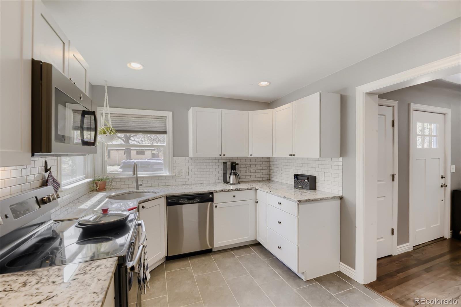 MLS Image #4 for 2216  lima street,aurora, Colorado