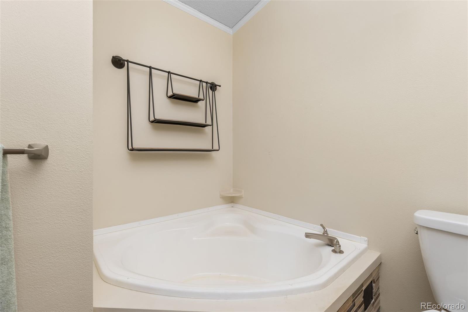 MLS Image #14 for 2205  james park trail,loveland, Colorado