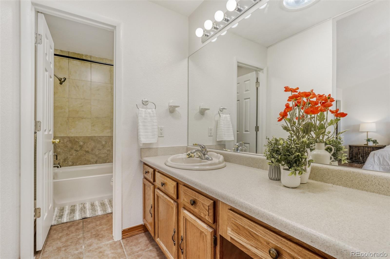 MLS Image #15 for 6250  everett court b,arvada, Colorado