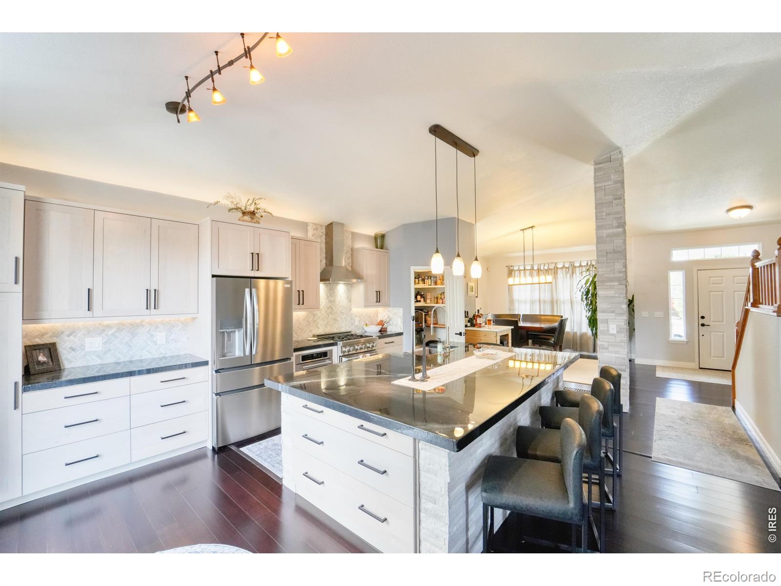MLS Image #6 for 984  glenarbor circle,longmont, Colorado