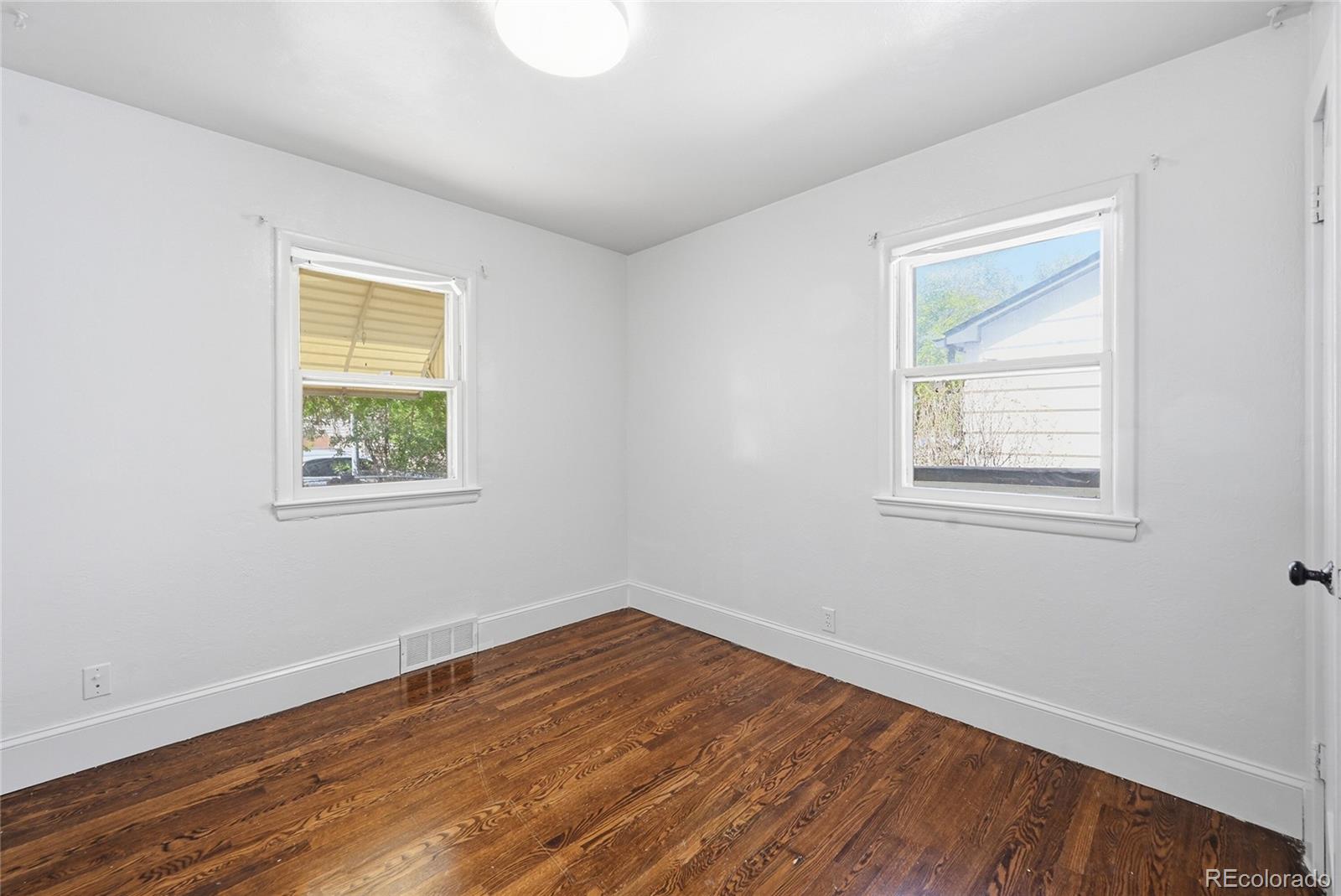 MLS Image #10 for 1356  iola street,aurora, Colorado