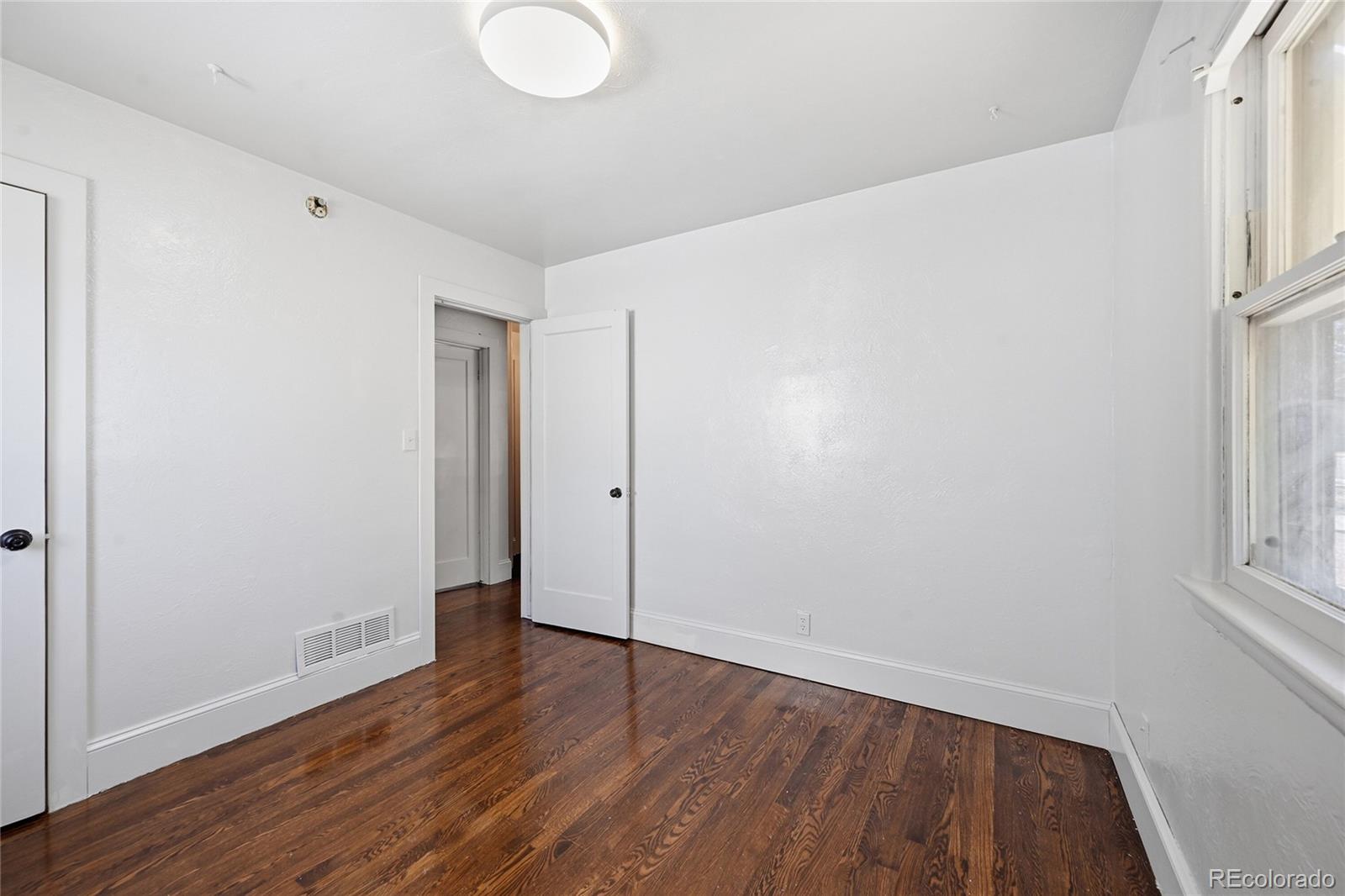 MLS Image #12 for 1356  iola street,aurora, Colorado