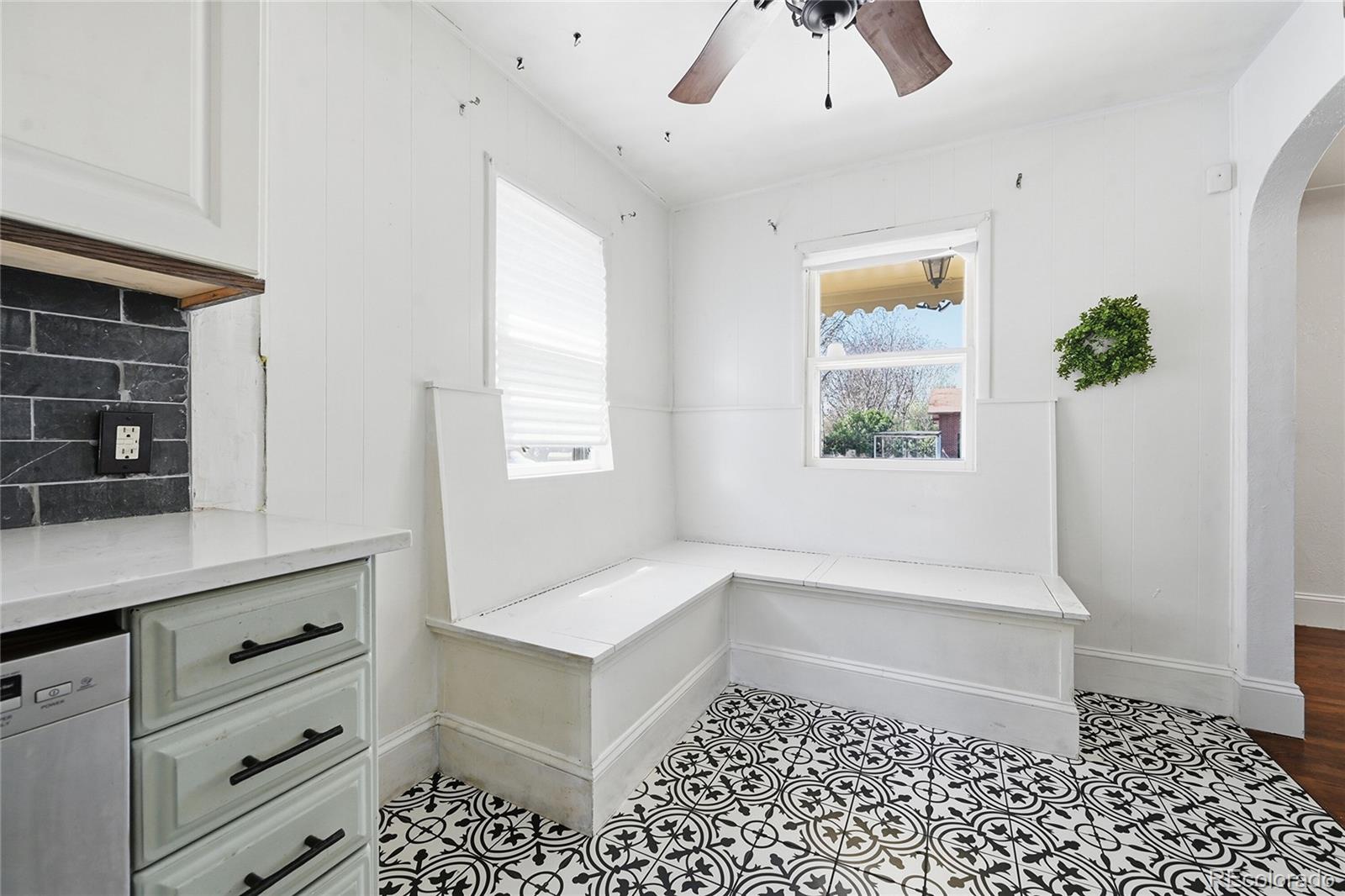 MLS Image #9 for 1356  iola street,aurora, Colorado