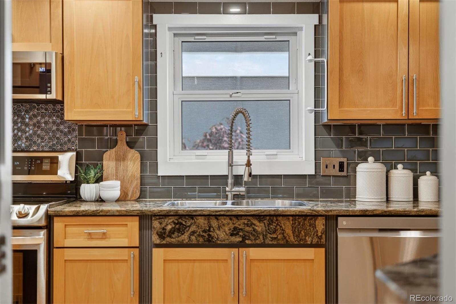 MLS Image #17 for 9270 w 87th place,arvada, Colorado