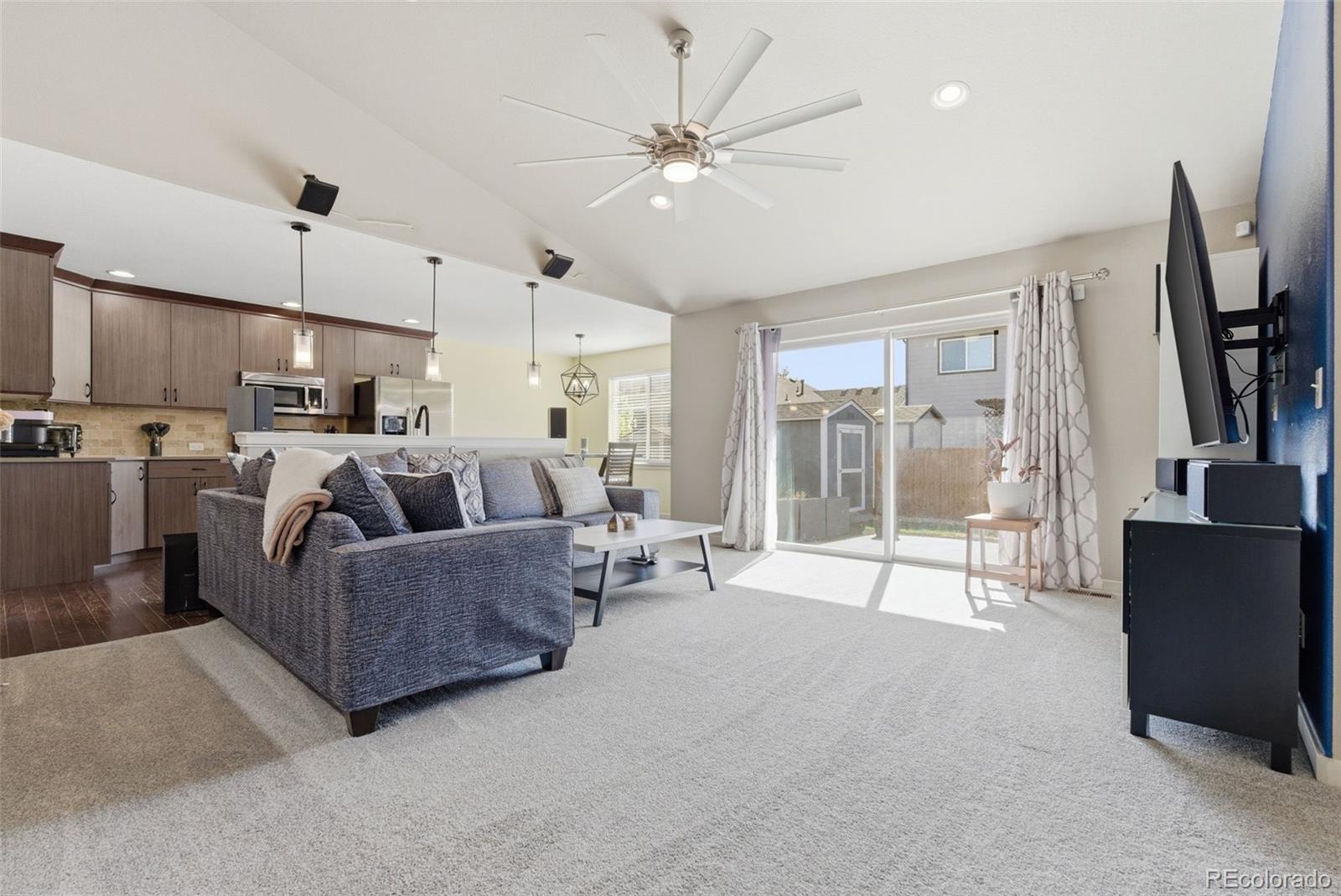MLS Image #4 for 420  pioneer lane,johnstown, Colorado
