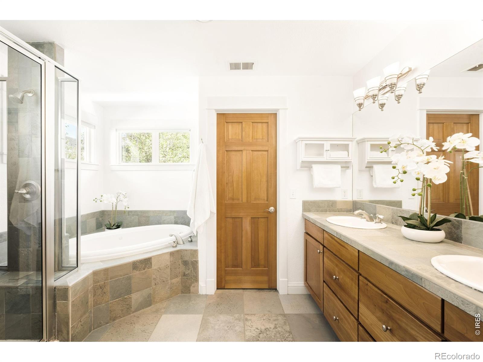 MLS Image #23 for 1031 s terrace circle,boulder, Colorado