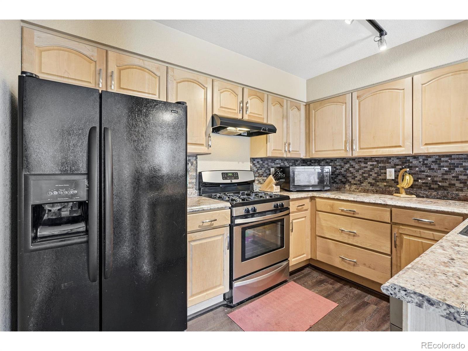 MLS Image #10 for 930  button rock drive,longmont, Colorado
