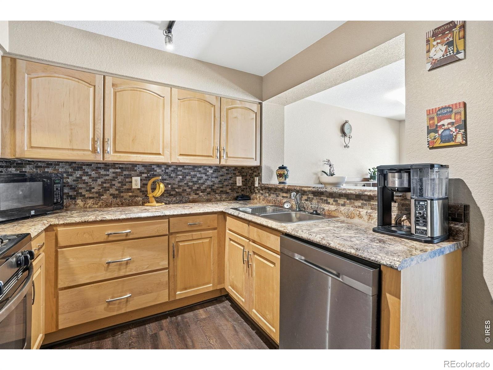 MLS Image #12 for 930  button rock drive,longmont, Colorado