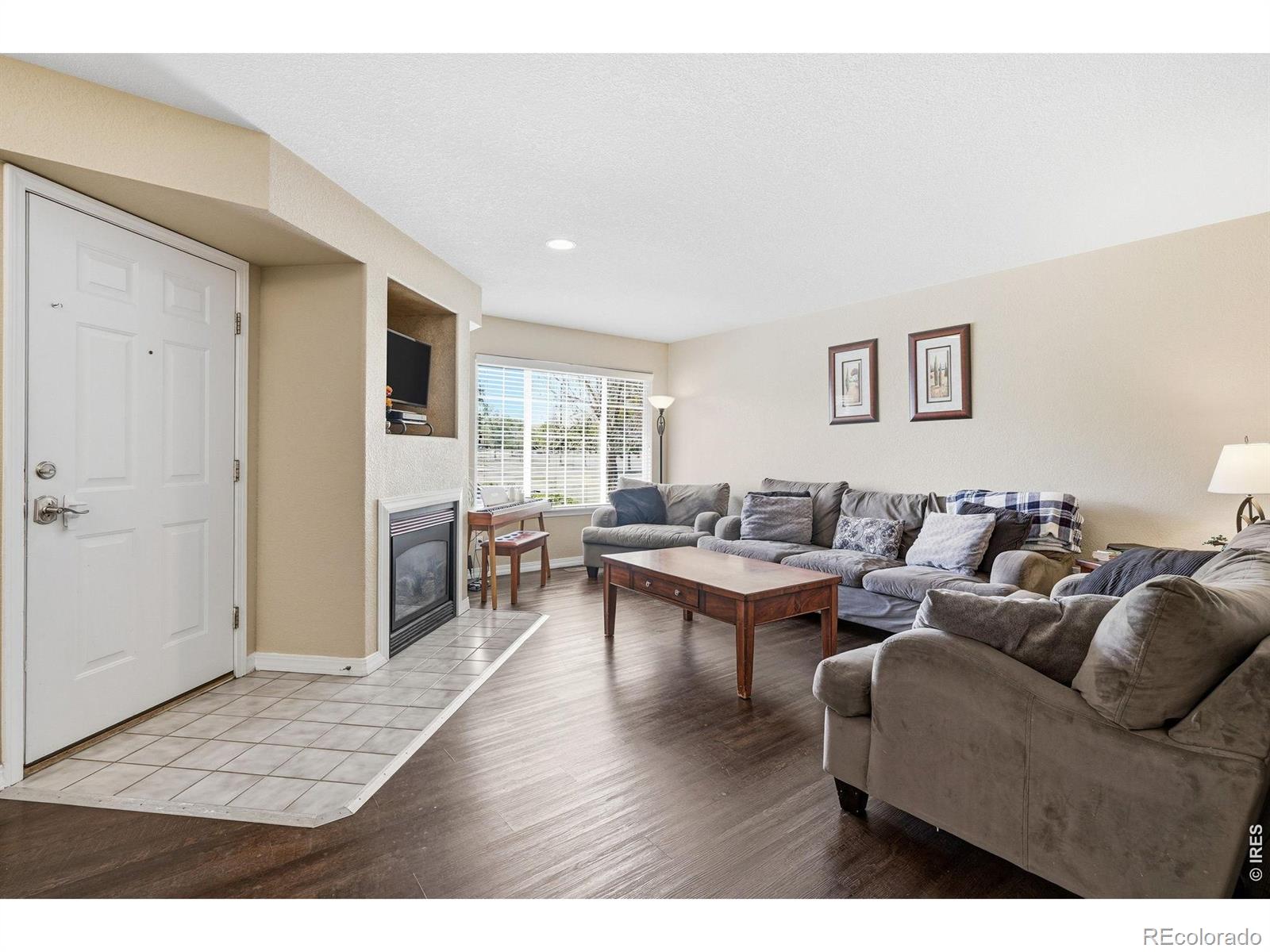 MLS Image #5 for 930  button rock drive,longmont, Colorado