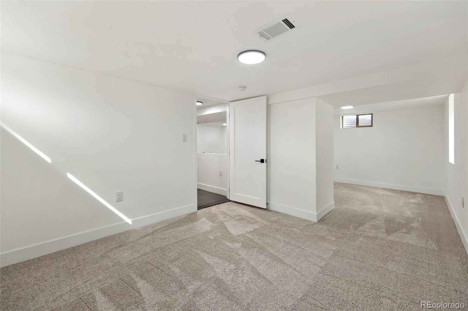 MLS Image #14 for 4151 s cherokee street,englewood, Colorado