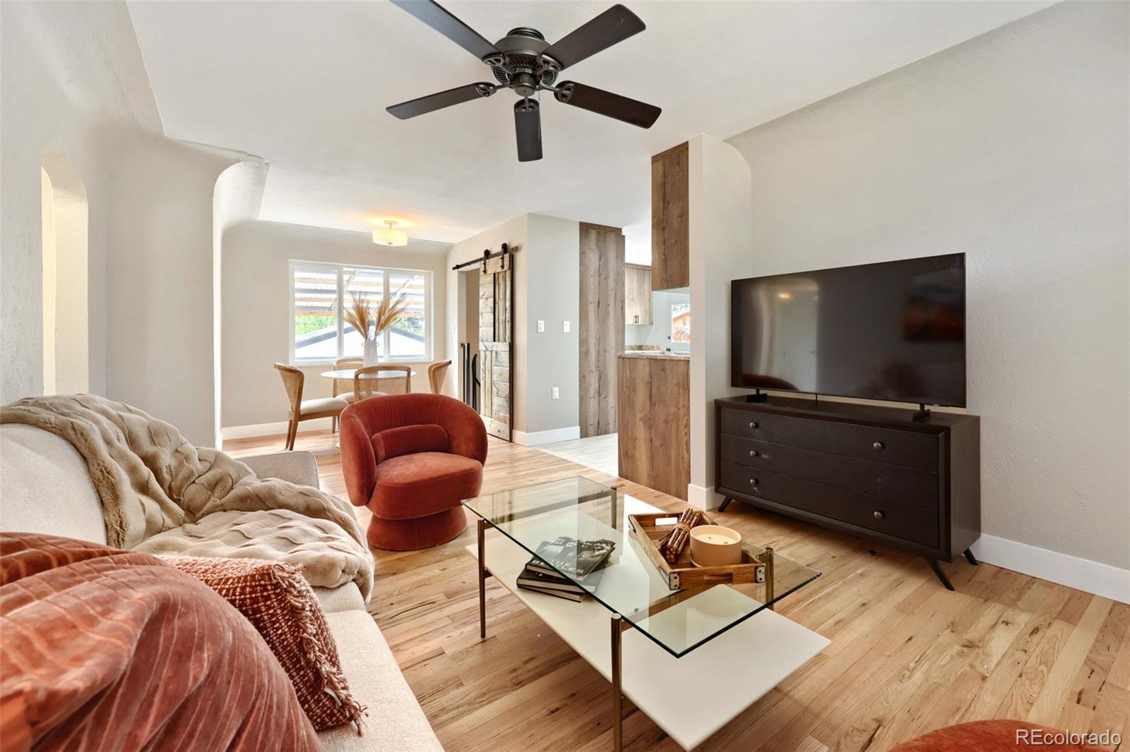 MLS Image #4 for 4151 s cherokee street,englewood, Colorado
