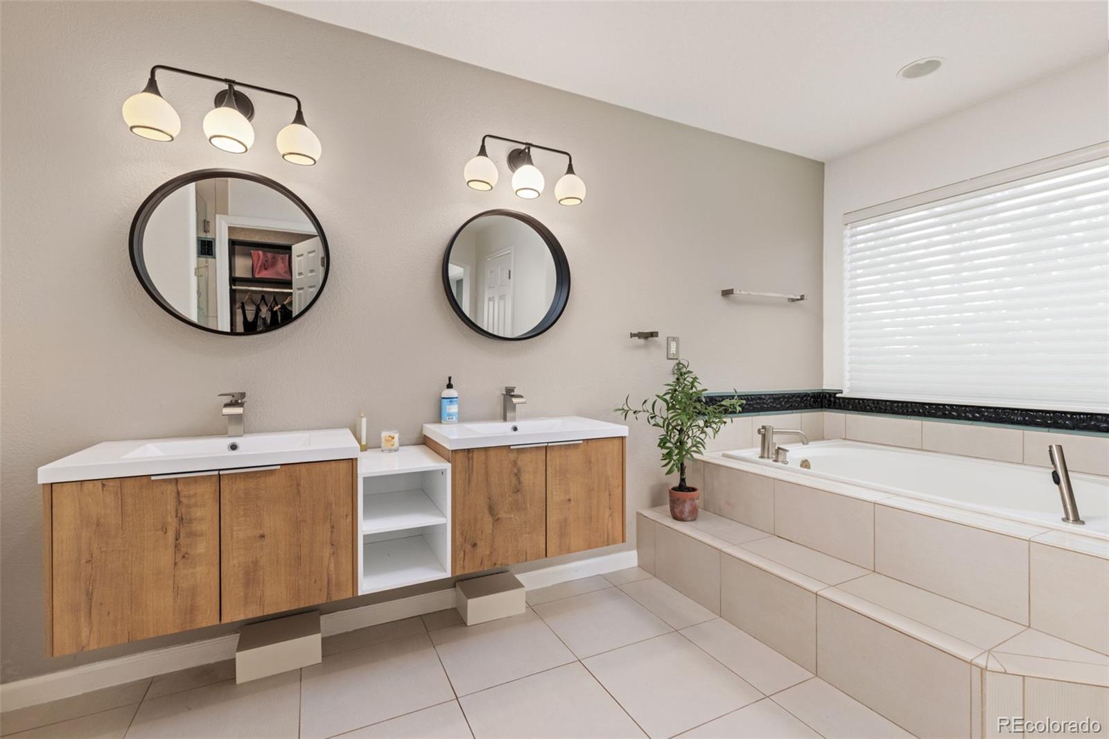 MLS Image #16 for 8565  braun loop,arvada, Colorado