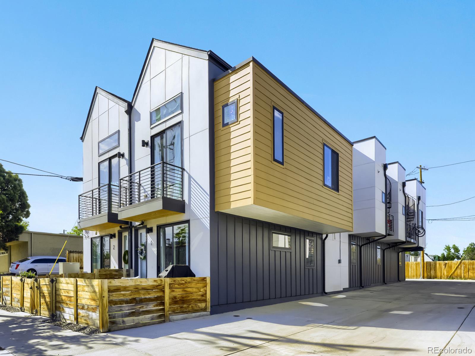 MLS Image #1 for 1923 w elk place,denver, Colorado