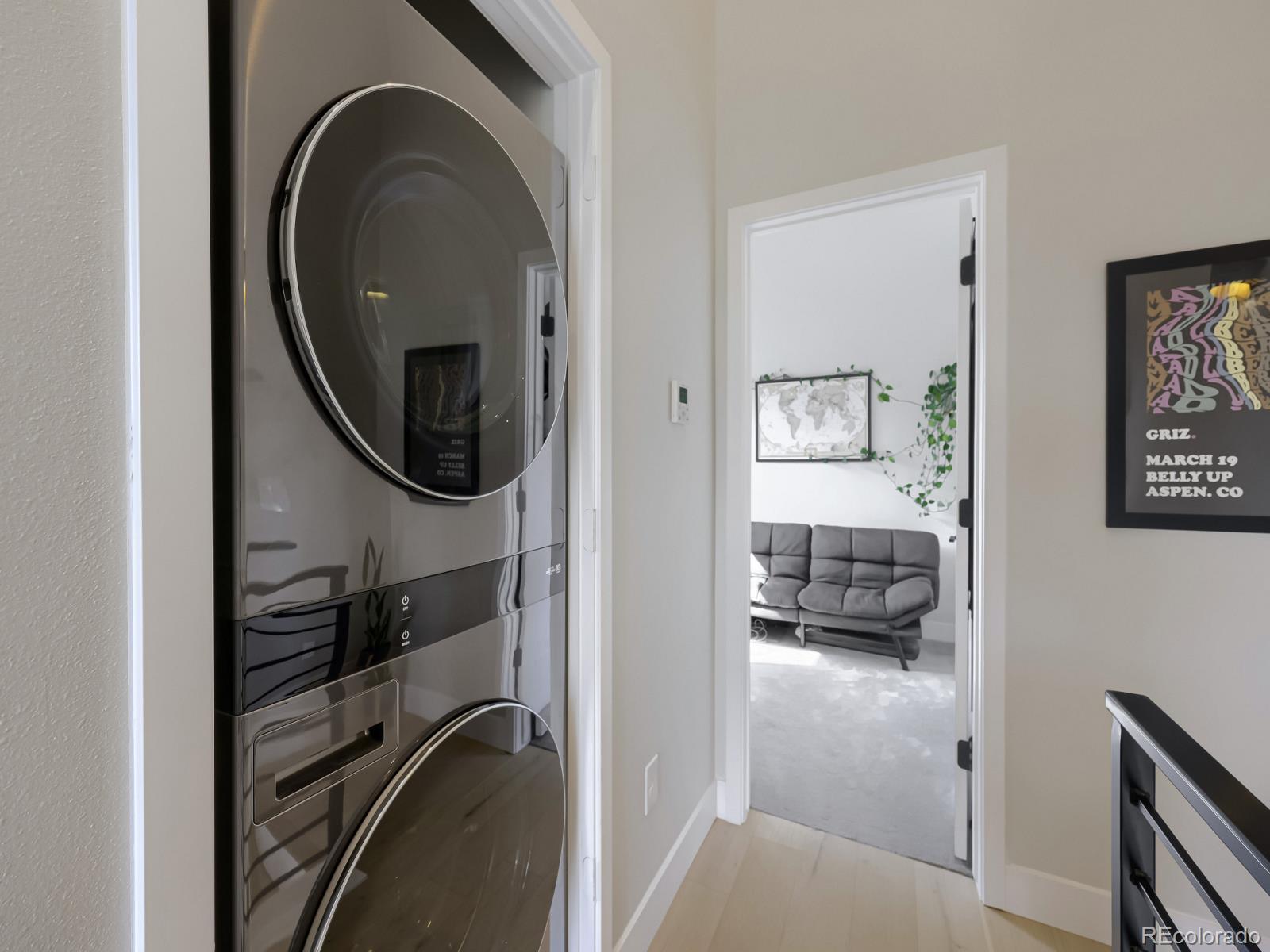 MLS Image #24 for 1923 w elk place,denver, Colorado