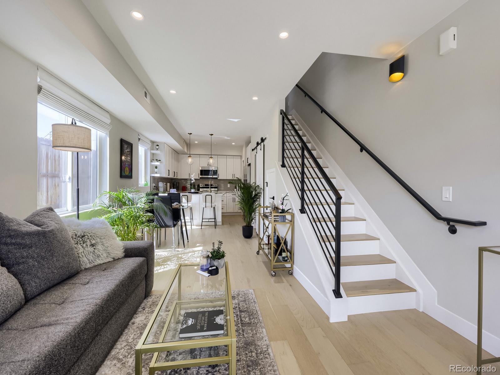 MLS Image #8 for 1923 w elk place,denver, Colorado