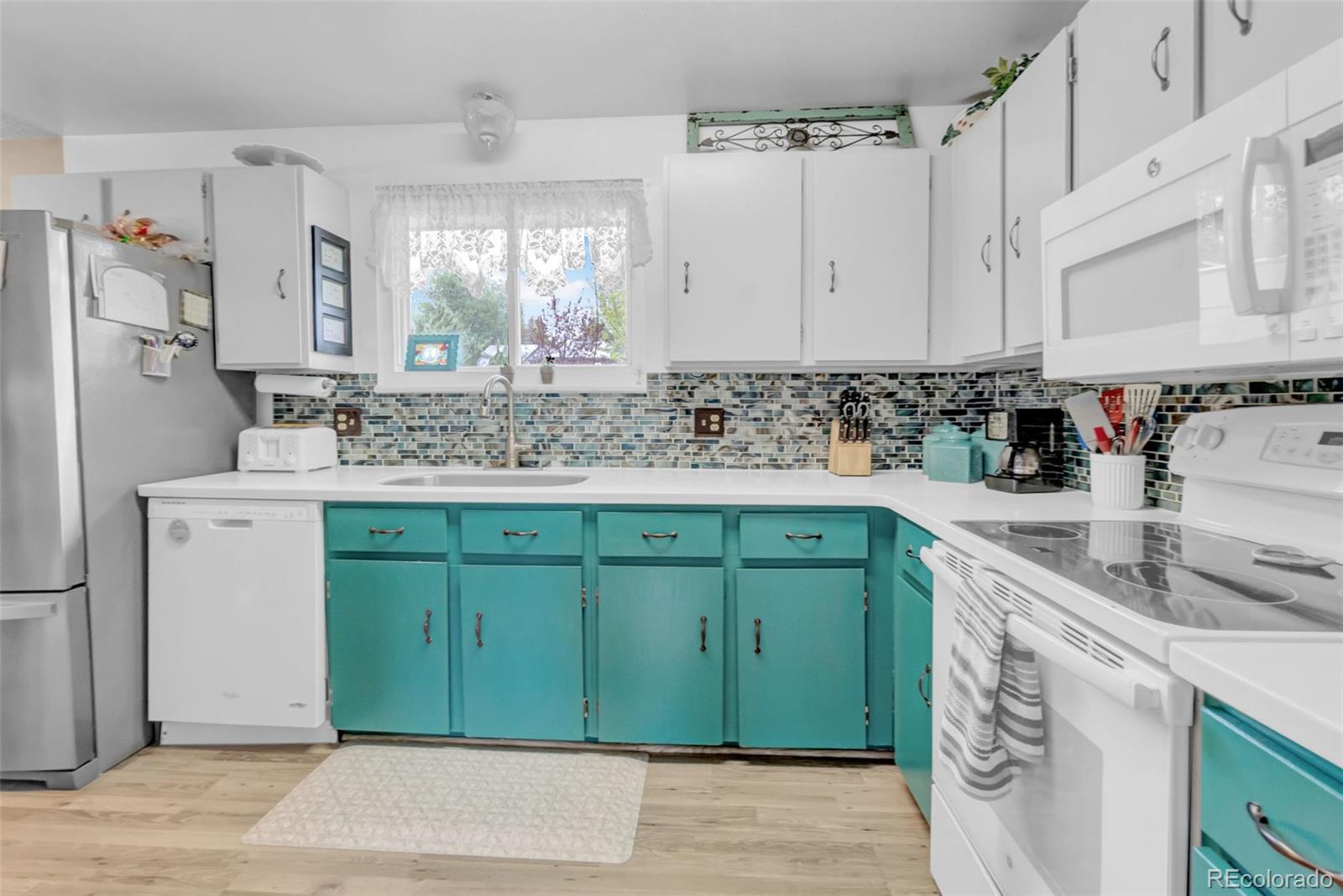 MLS Image #6 for 17835 e kansas place,aurora, Colorado
