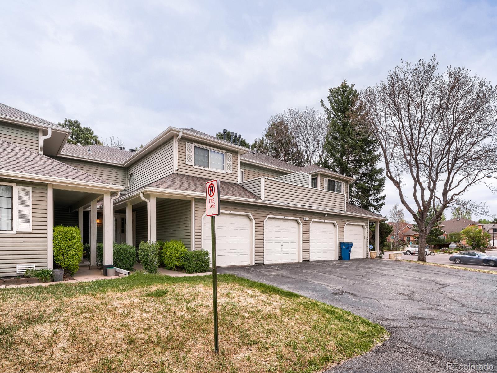 MLS Image #1 for 12560 e warren drive,aurora, Colorado