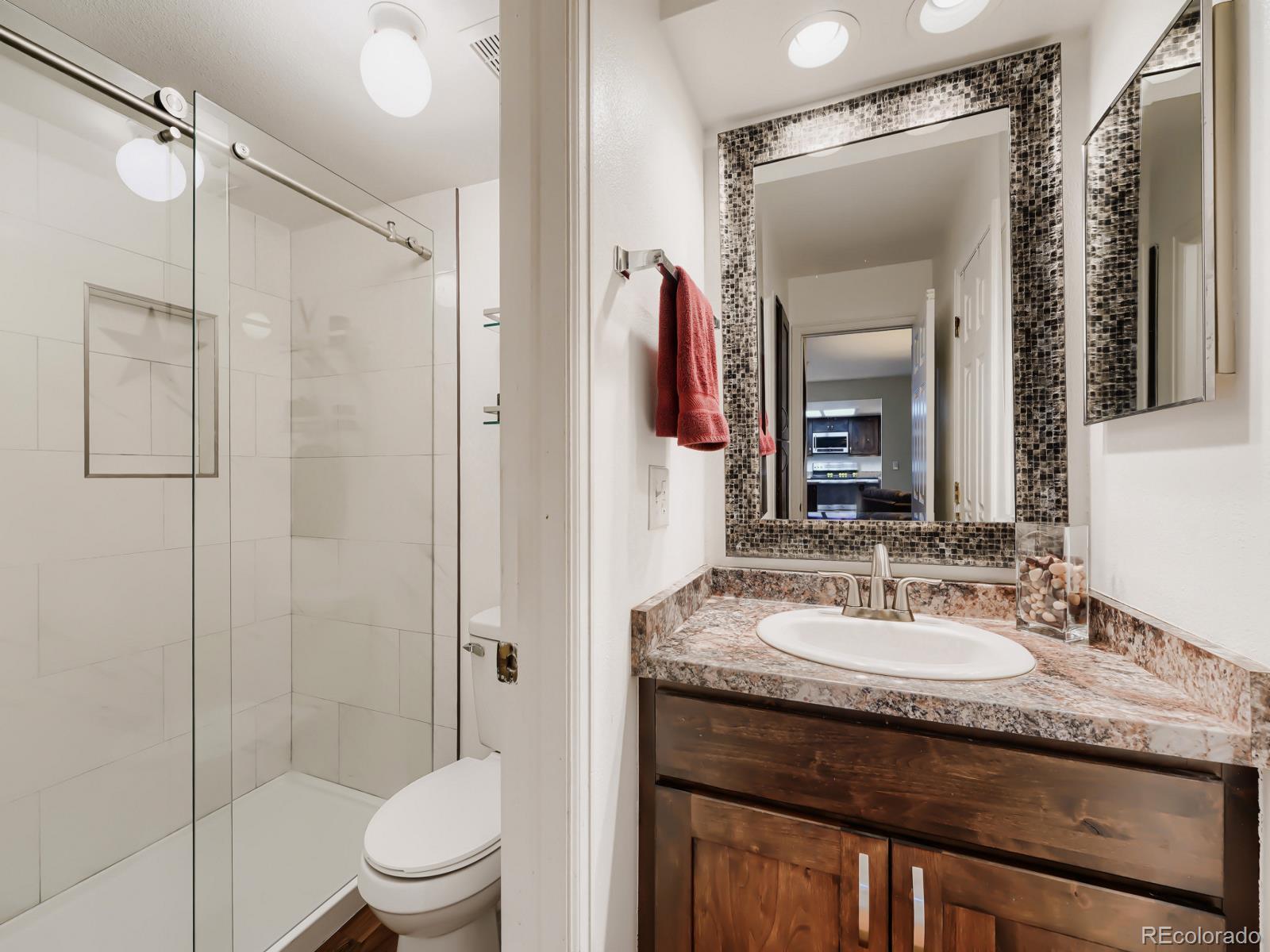 MLS Image #18 for 12560 e warren drive,aurora, Colorado