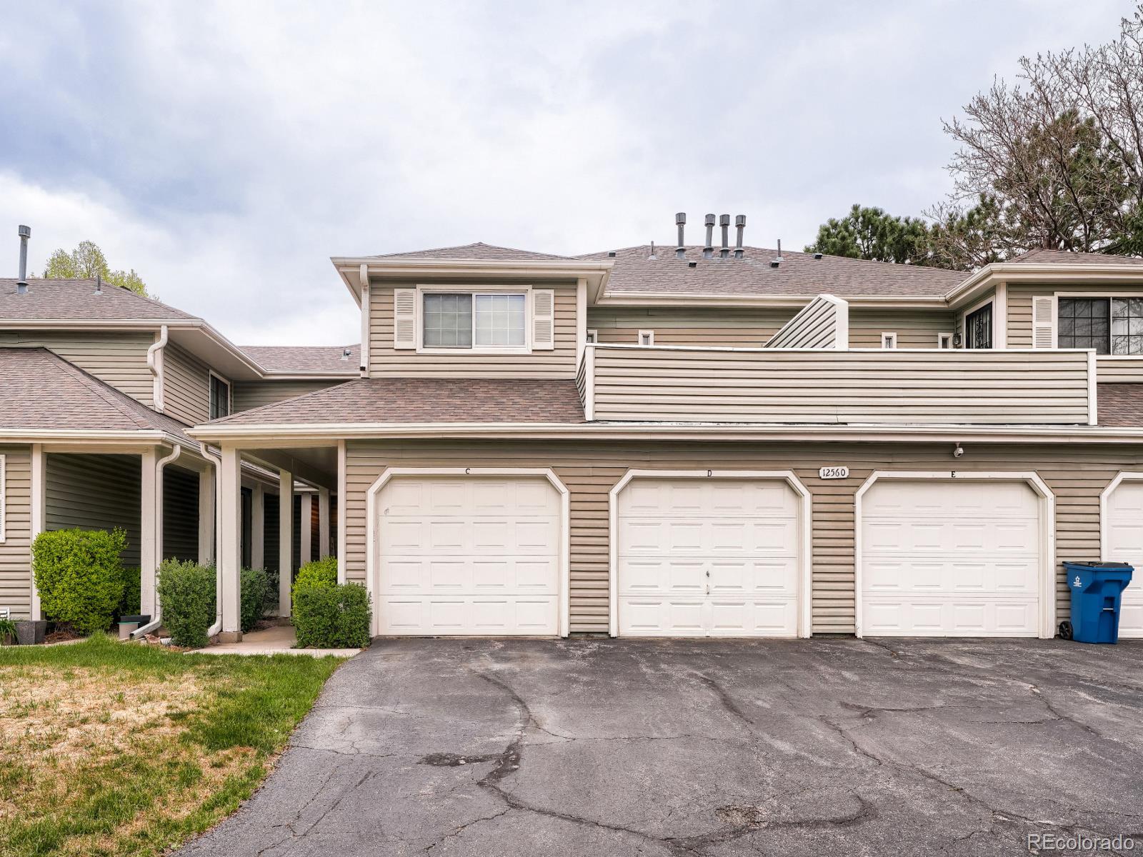 MLS Image #3 for 12560 e warren drive,aurora, Colorado