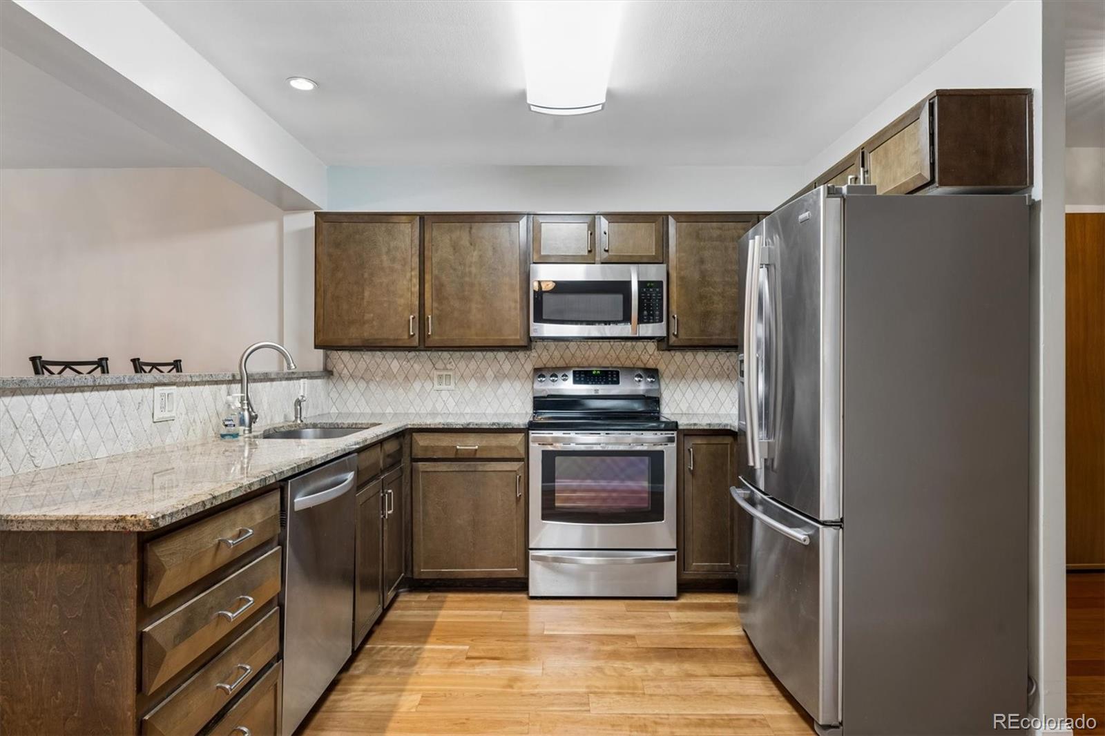 MLS Image #5 for 9315 e center avenue 2d,denver, Colorado